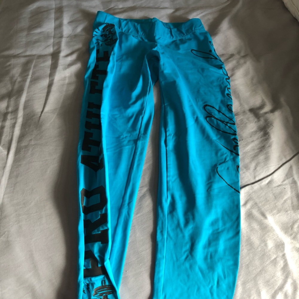 Xs/sm pro athlete original LaBellaMafia leggings